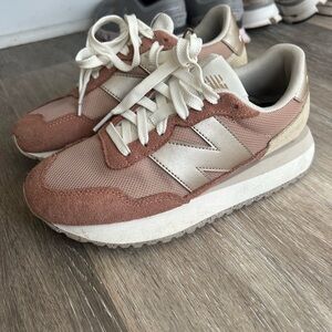 New balance 237